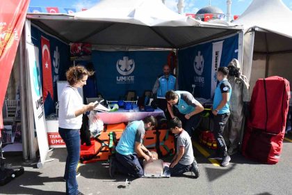 trabzonda-bilim-festivali-basladi