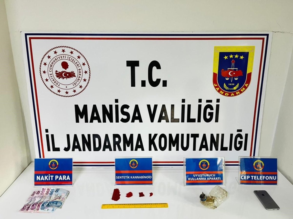 uzum-bagina-saklanan-supheliden-uyusturucu-cikti