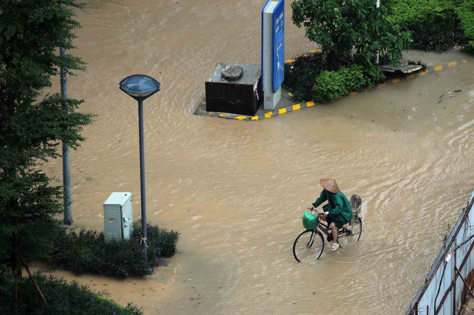 vietnamdaki-matmo-tayfununda-can-kaybi-15e-yukseldi