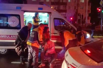 2-arac-kazaya-karisti-7-yarali