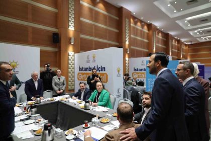 ak-parti-istanbul-il-baskanliginda-istanbul-icin-ortak-akil-calistayi-duzenlendi