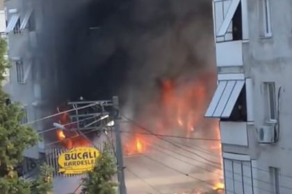 alevlerin-yukseldigi-binada-yangin-panigi