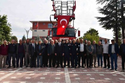 beylikovada-yeni-itfaiye-araci-hizmete-alindi