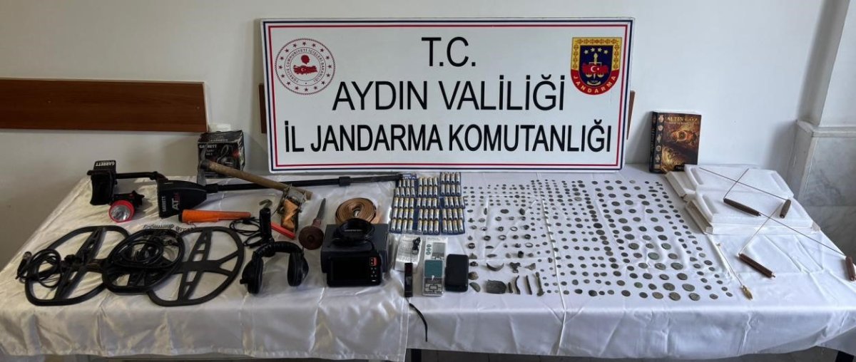 bizans-ve-roma-donemlerine-ait-tarihi-eserler-ele-gecirildi