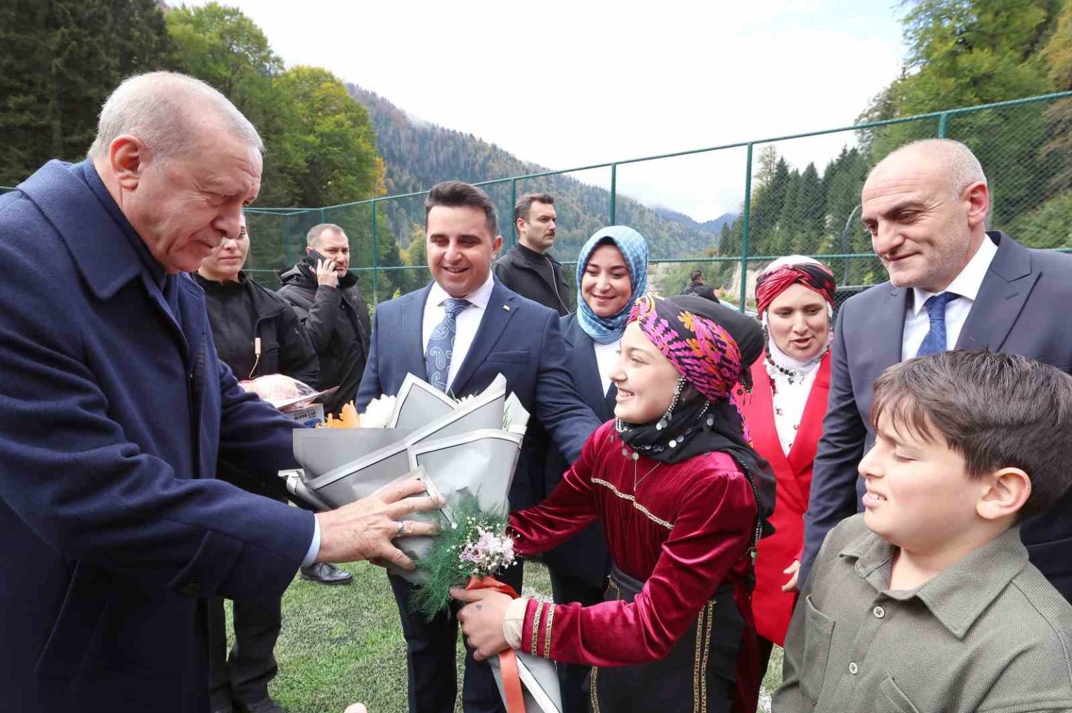 cumhurbaskani-erdogan-ayder-yaylasinda