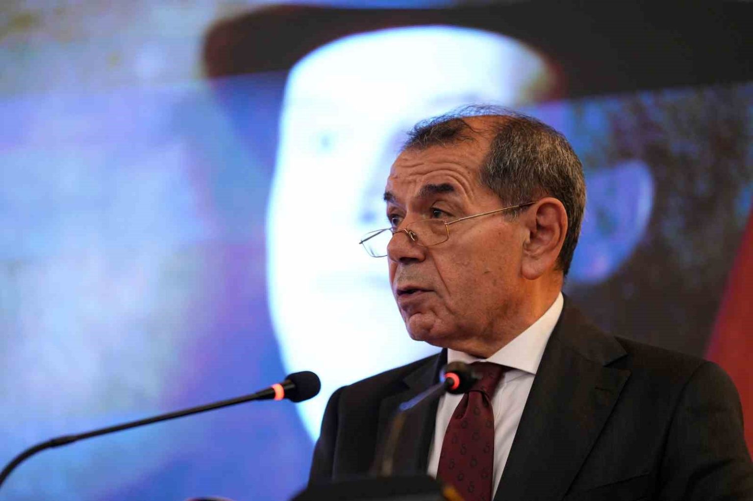 dursun-ozbek-bu-ani-defteri-cok-kiymetli