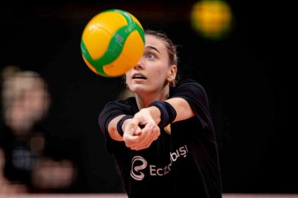 eczacibasi-dynavit-yeni-evinde-ilk-macina-cikiyor