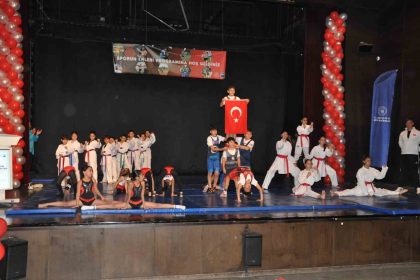 karsta-sporun-enleri-odullendirildi