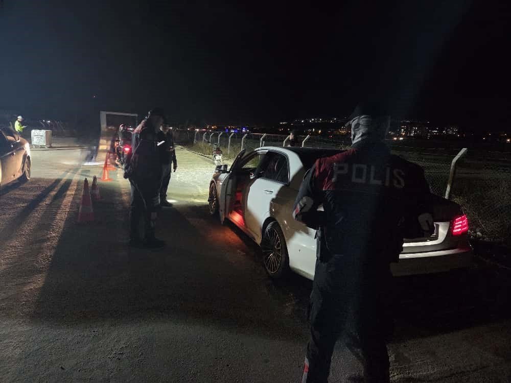 konteyner-kentlerde-asayis-uygulamasi-yapildi