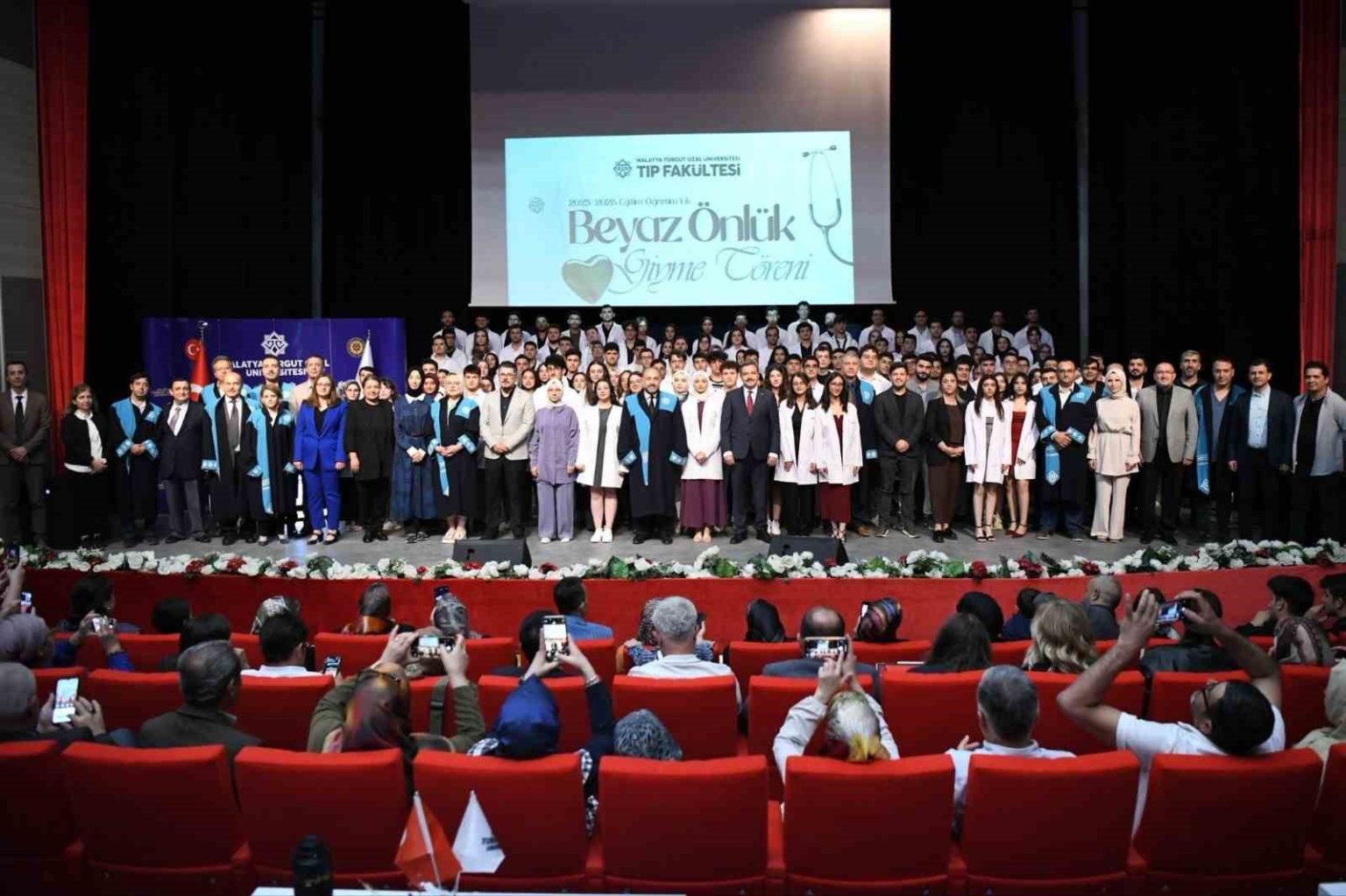 mtu-tip-fakultesinde-beyaz-onluk-heyecani