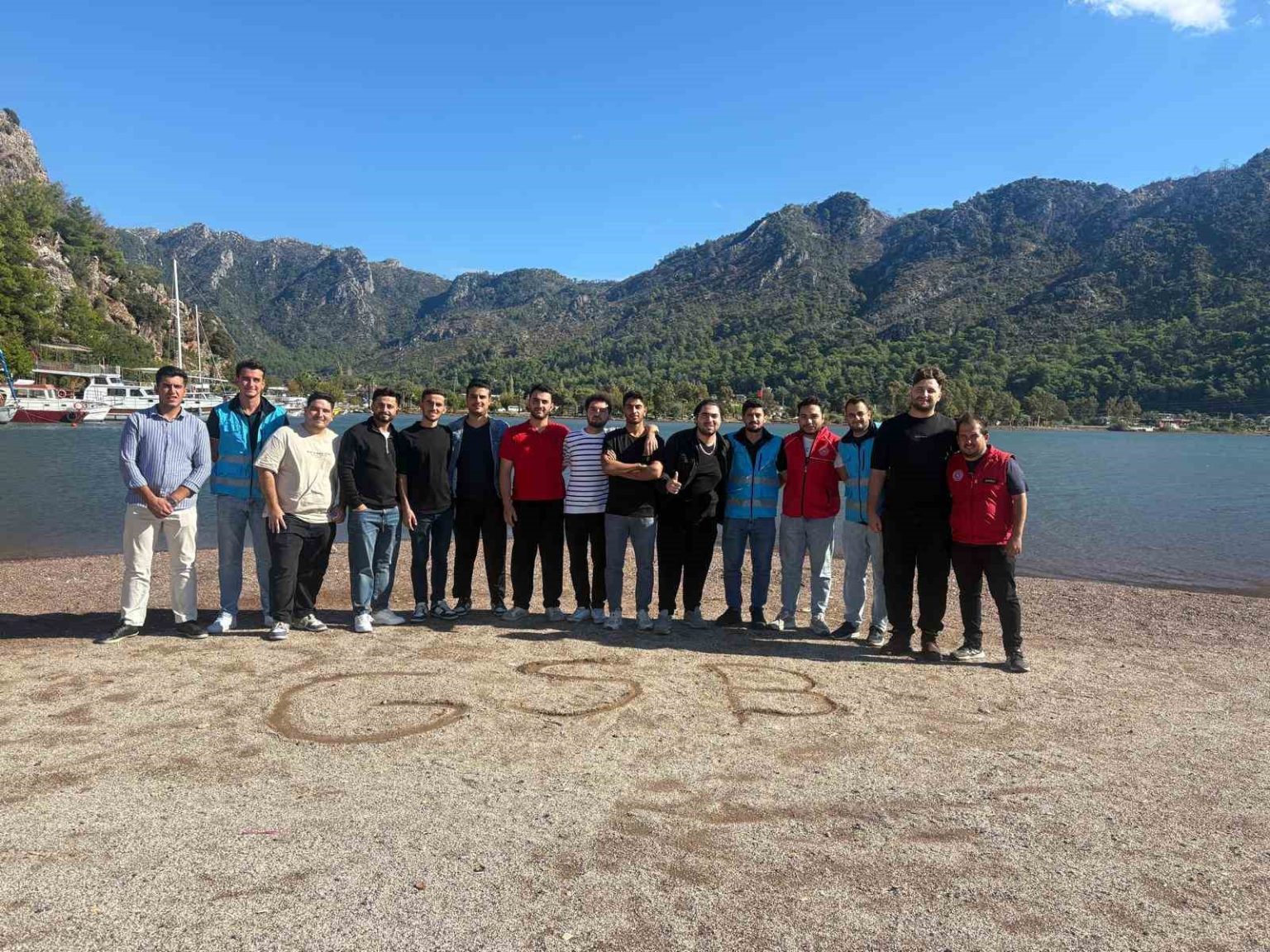 muglada-ogrenciler-gelin-tanis-olalim-ile-hem-eglendiler-hem-ogrendiler