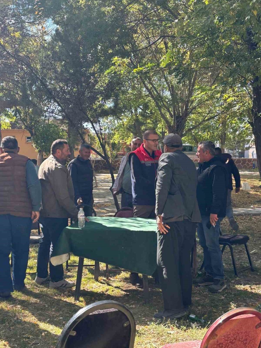 nigdede-ciftcilere-uretim-planlamasi-ve-yeni-destek-modeli-anlatildi