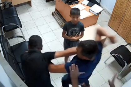 o-anlar-kamerada-bosanma-asamasinda-kocaya-polis-merkezinde-kayinco-dayagi