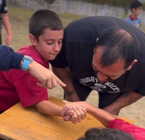 pazaryerinde-miniklerden-spor-soleni