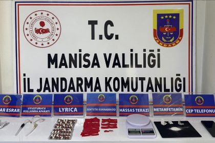 salihlide-jandarma-uyusturucu-tacirini-sucustu-yakaladi