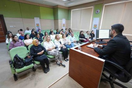 tarsus-belediyesi-dunya-ruh-sagligi-gununde-farkindalik-etkinligi-duzenledi