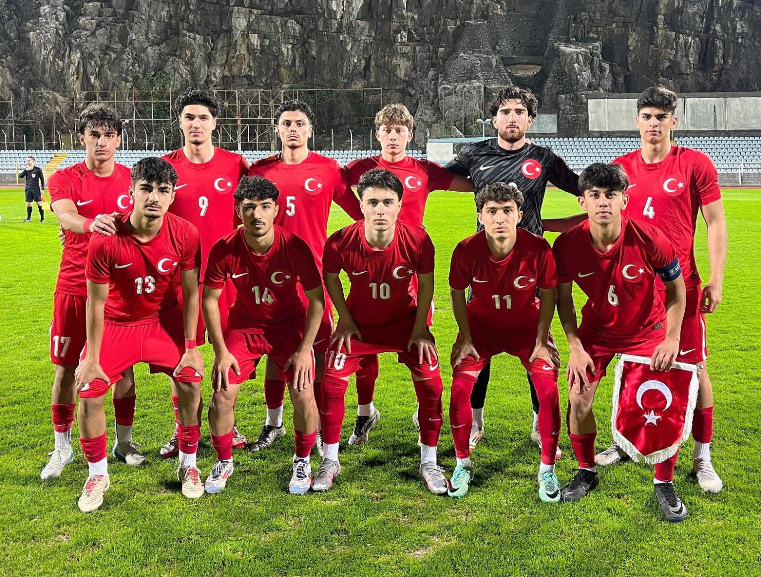 u19-milli-takimi-isvec-karsisinda