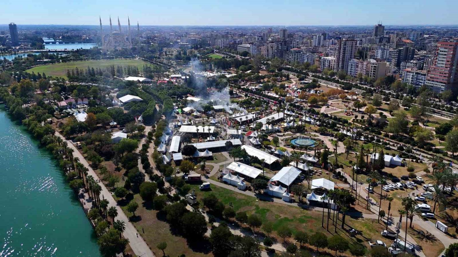 uluslararasi-adana-lezzet-festivaline-yogun-ilgi