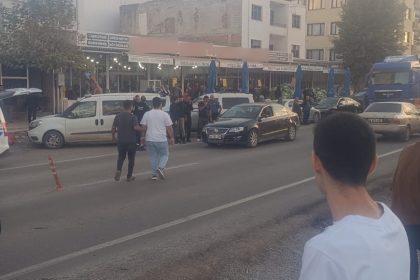 yolun-karsisina-gecmeye-calisan-yasli-kadina-tanker-carpti