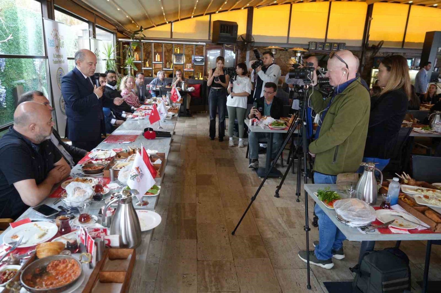 zeytinyaginin-kalbinde-ikinci-kez-duzenlenecek-festolive-icin-hazirliklar-tamamlandi