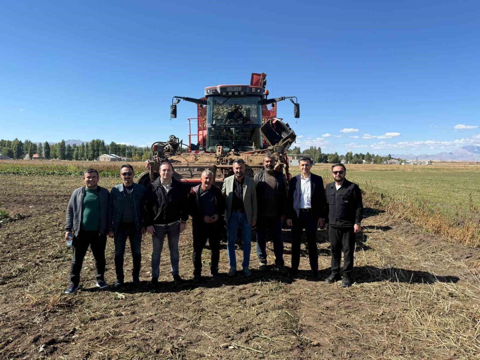 ak-parti-agri-il-baskani-ilhami-yildiz-ureten-kazanacak-turkiye-buyuyecek