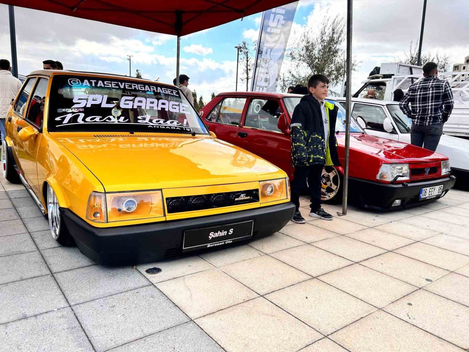 ankarada-otomobil-festivali-guzellik-ve-desibel-yarismasi-renkli-goruntulere-sahne-oldu