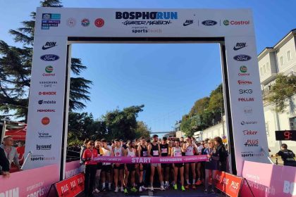 bosphorun-quarter-marathonunda-3-bin-kisi-kiyasiya-mucadele-etti