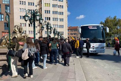 havalarin-sogumasina-ragmen-eskisehire-ilgi-suruyor