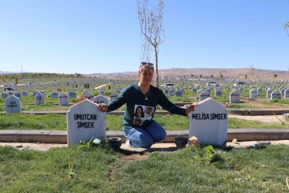 iki-cocugu-vahsice-oldurulen-acili-anne-durusma-oncesi-destek-istedi-yalniz-kalmak-istemiyorum