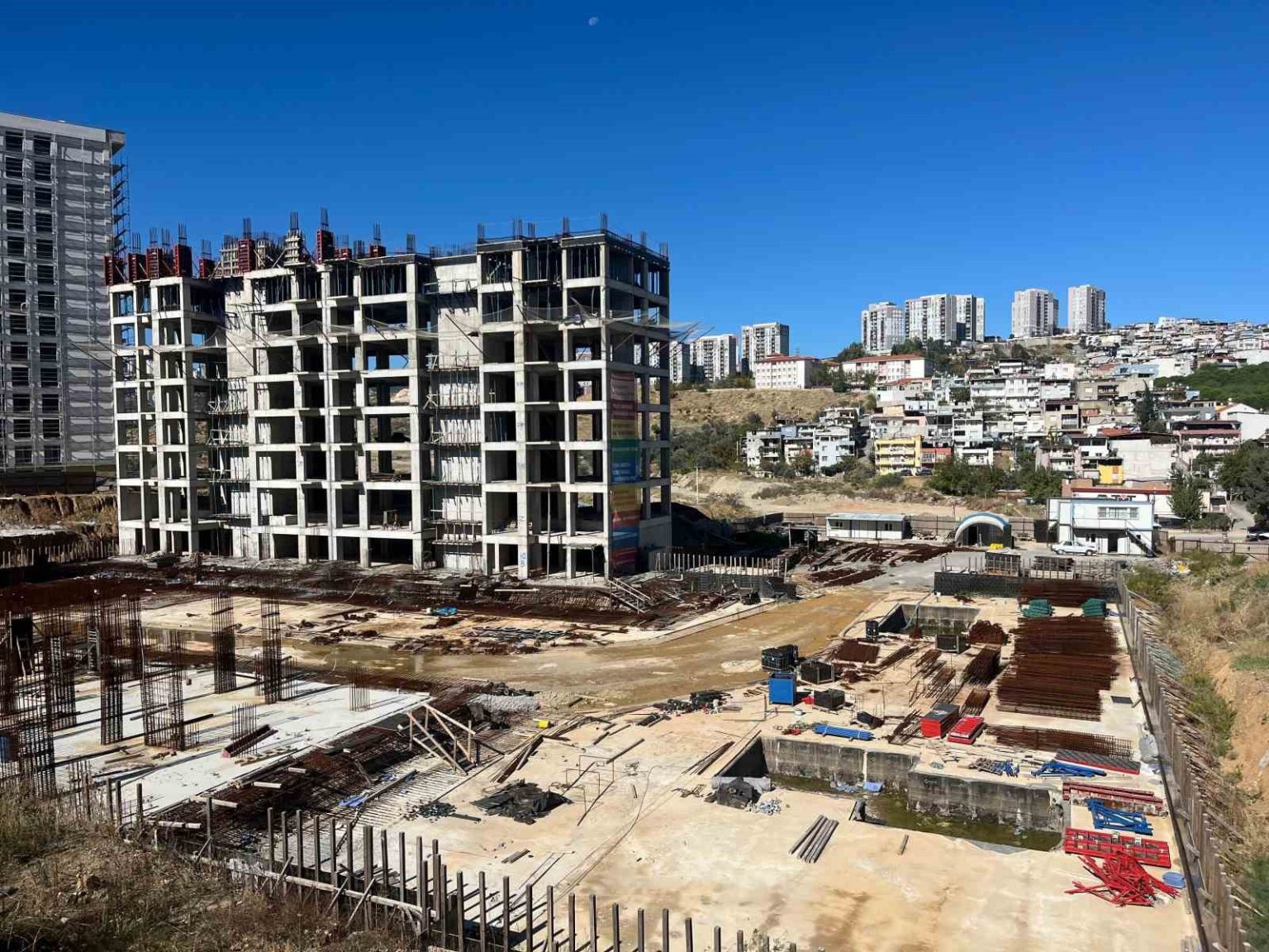 izmirdeki-kooperatif-magdurlari-cozum-bekliyor