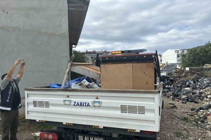 mac-oncesi-seyyar-saticilara-ortak-denetim-malzemelere-el-konuldu