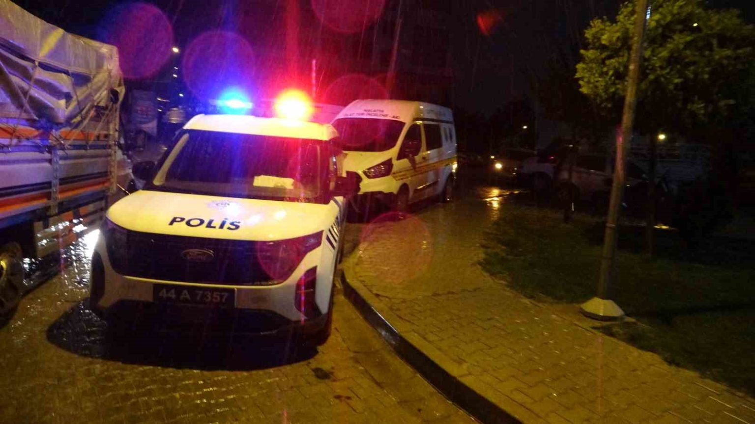 malatyada-yalniz-yasayan-yasli-kadin-evinde-olu-bulundu