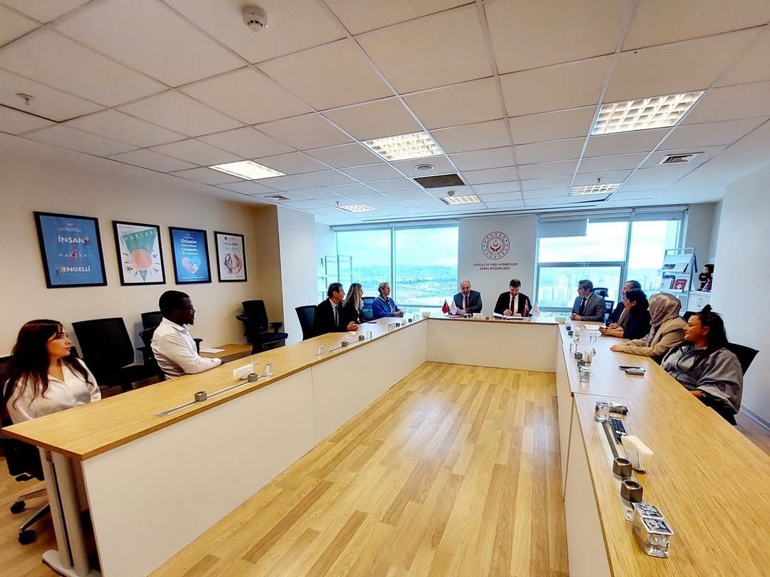 munzur-universitesi-ile-aile-ve-sosyal-hizmetler-bakanligi-arasinda-protokol