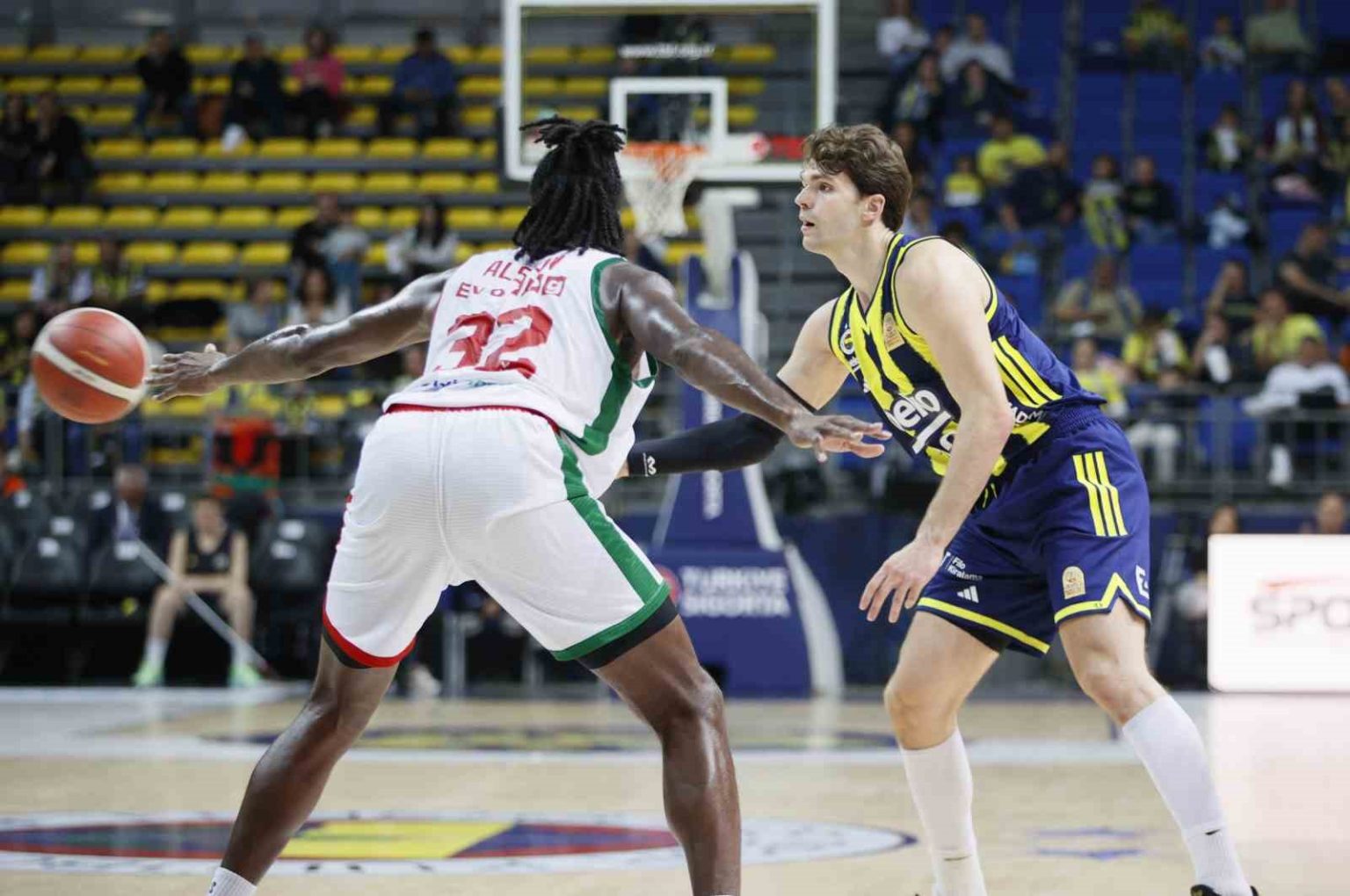 turkiye-sigorta-basketbol-super-ligi-fenerbahce-beko-87-karsiyaka-73