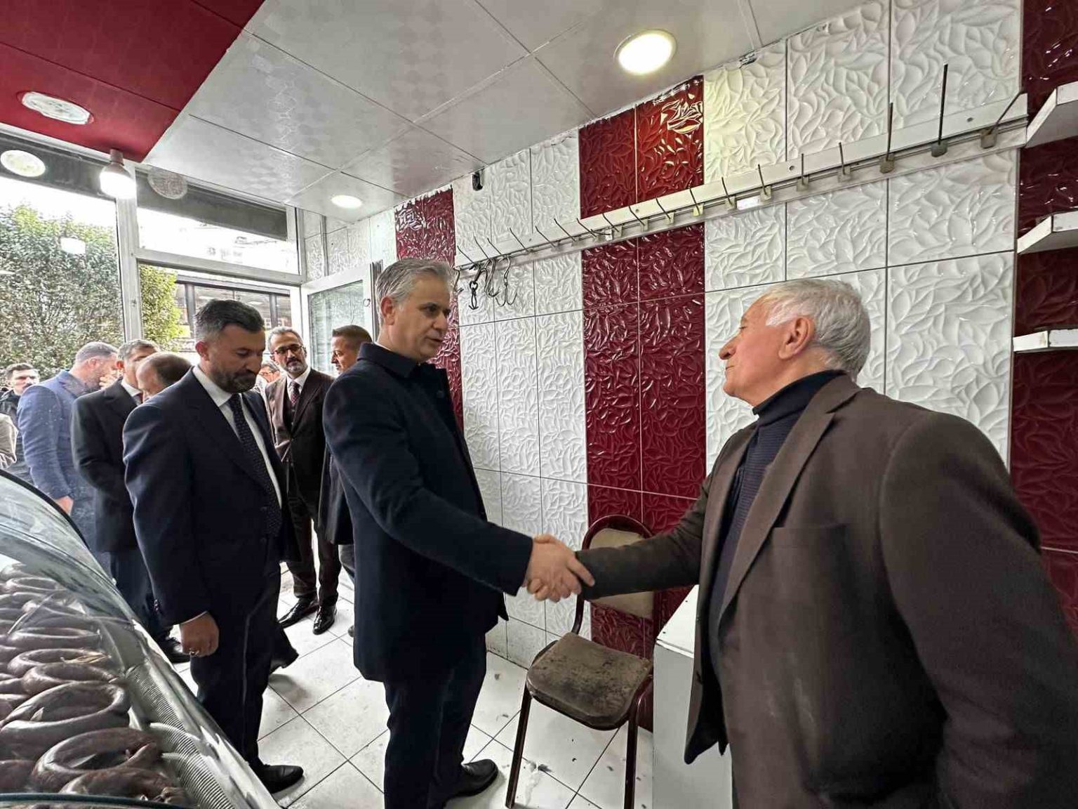 ak-parti-genel-baskan-yardimcisi-yalcin-gazzedeki-kardeslerimize-her-turlu-yardim-turkiye-eliyle-de-yapilacaktir