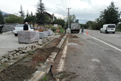 basiskelede-kaldirimlar-daha-guvenli-hale-geliyor