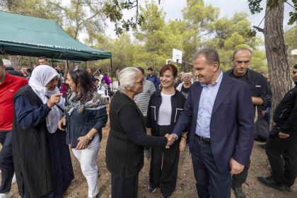 baskan-secer-mersinde-ic-tahkimat-ve-sosyal-baris-var