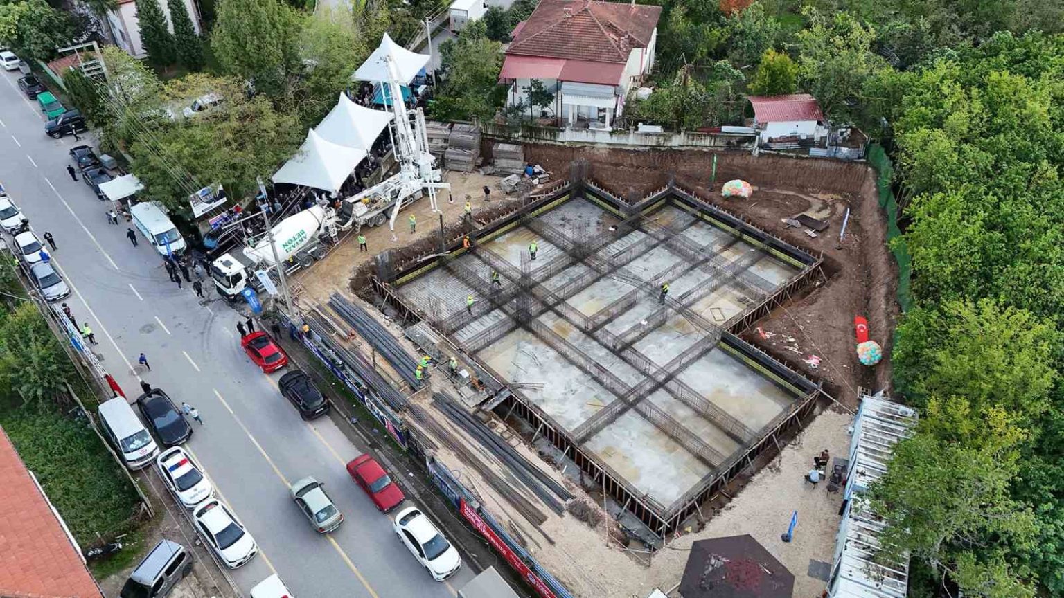 baskan-yusuf-alemdar-soz-vermisti-temeli-atildi