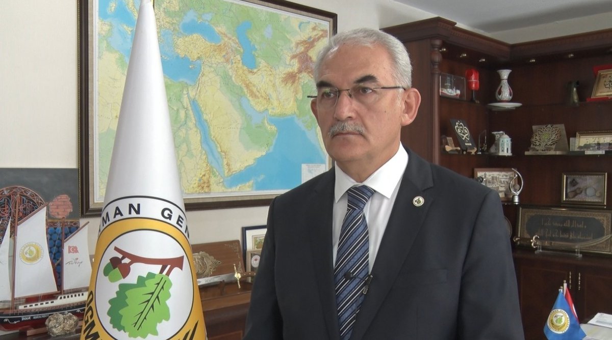 bir-yilda-25-bin-saat-210-bin-ton-su-turkiye-ormanlarini-korumak-icin-havada-nobet-tuttu