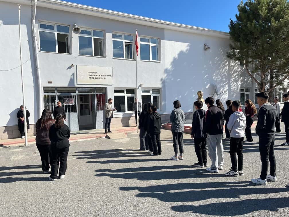 evren-ilcesindeki-okullarda-deprem-tahliye-tatbikati-yapildi