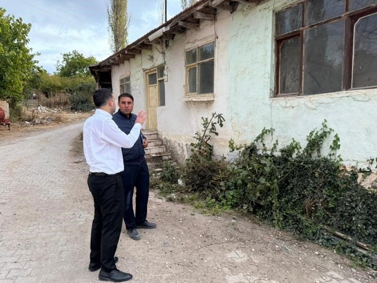 kaymakam-kilic-balcikhisar-koyunde-incelemelerde-bulundu