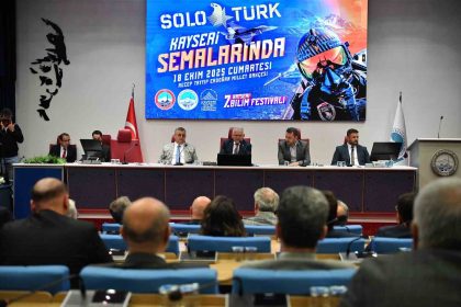 kayseri-buyuksehirde-85-madde-karara-baglandi