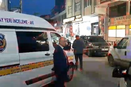 kocaelide-yol-verme-kavgasi-1-yarali