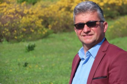 sahnede-kalp-krizi-geciren-sanatci-topraga-verildi