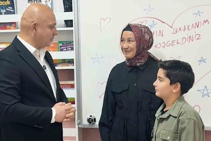 sinif-baskanligi-seciminde-belediye-baskanini-getirme-vaadini-yerine-getirdi