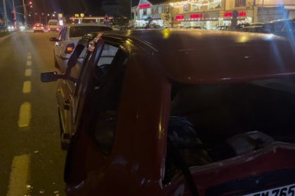 tavsanlida-4-aracin-karistigi-zincirleme-kaza-kamerada