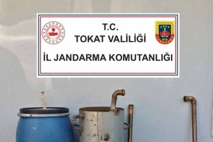 tokatta-2-ayda-292-litre-kacak-icki-ele-gecirildi
