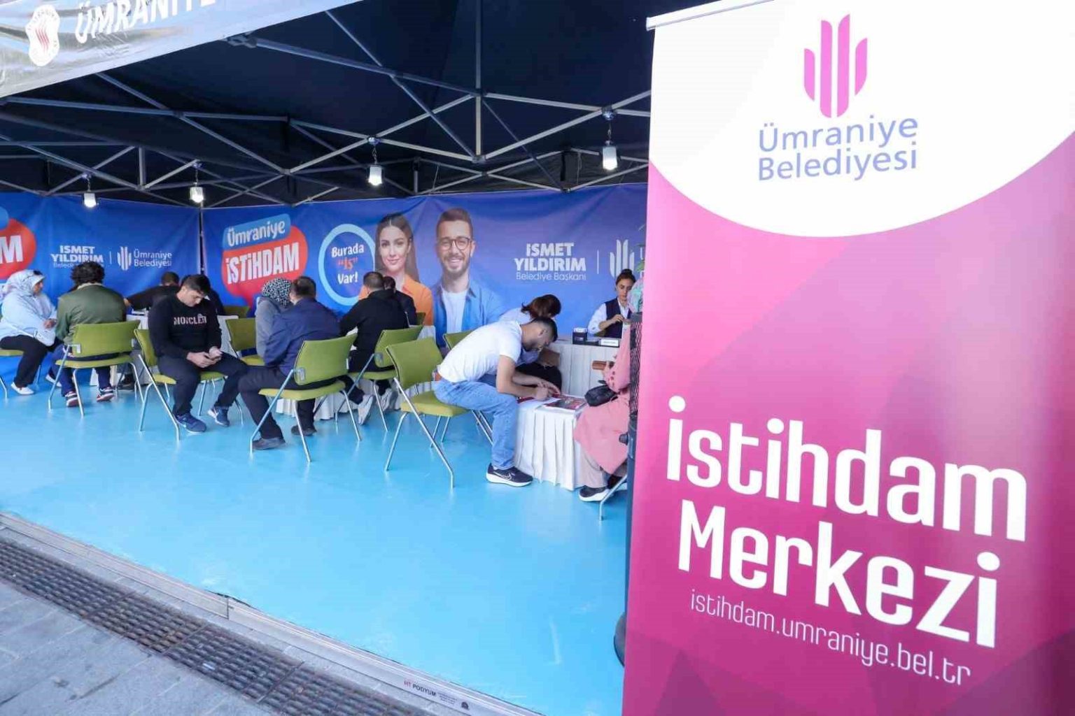 umraniyede-istihdam-cadirlari-kapilarini-acti