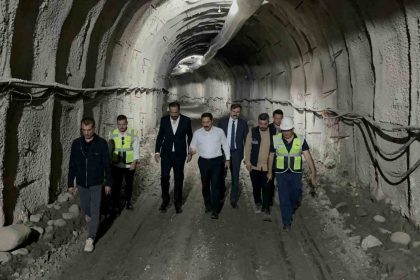 11-bin-200-metre-uzunluga-ve-20-metre-derinlige-sahip-atik-su-tuneli-turkiyenin-en-buyugu-olacak