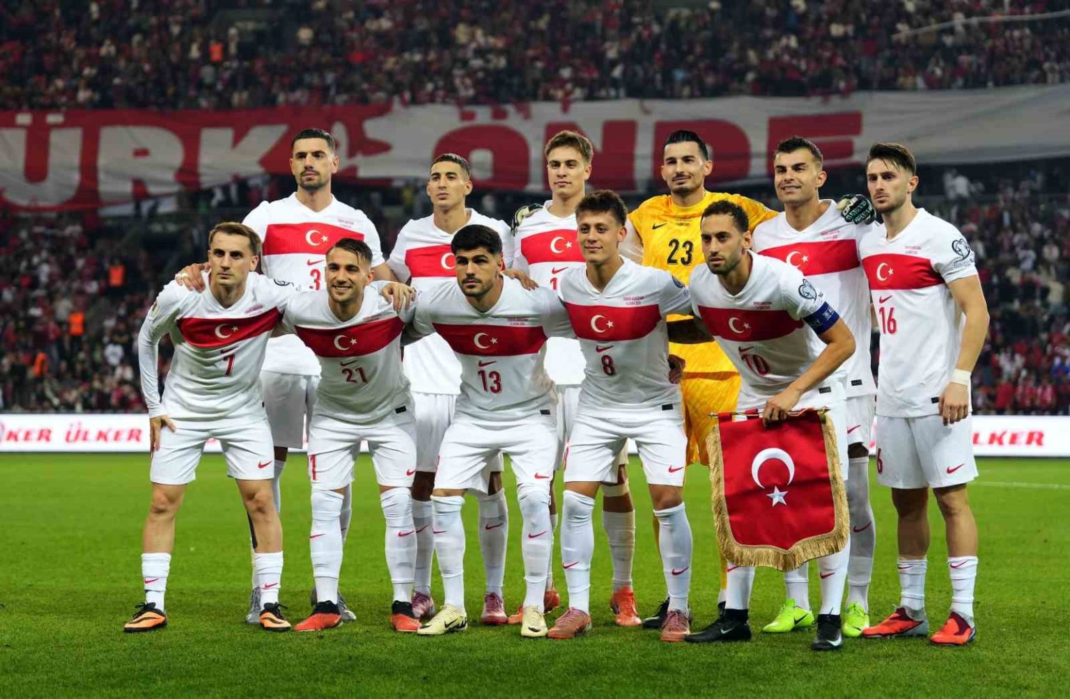a-milli-futbol-takiminda-4-degisiklik